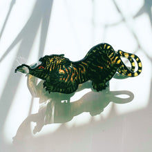 Load image into Gallery viewer, "Attack" Style Tiger Hair Clip | Claw Clip in Velvet Travel Bag